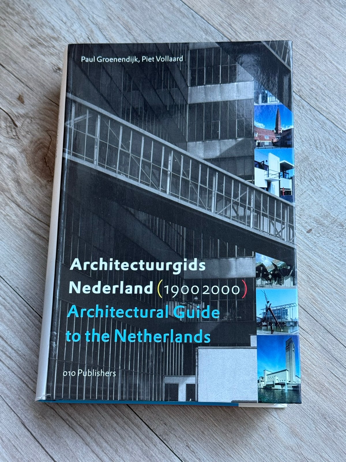 Architectuurgids Nederland (1900-2000) - Paul Groenendijk, Ophalen of Verzenden, Nieuw, Architectuur algemeen