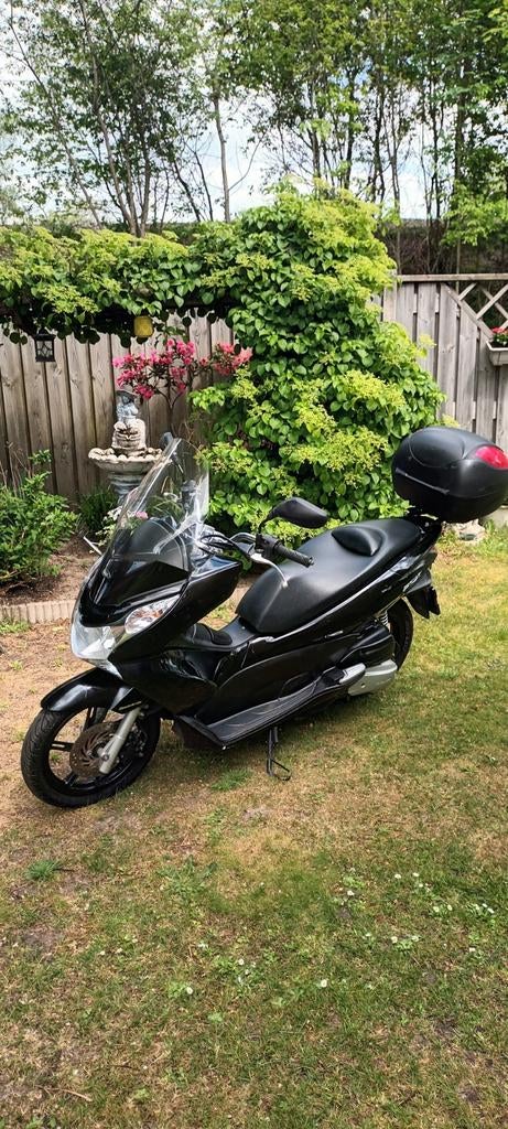 Honda motorscooter 125 cc 2010, Scooter, Occasion, Particulier, 125 cc