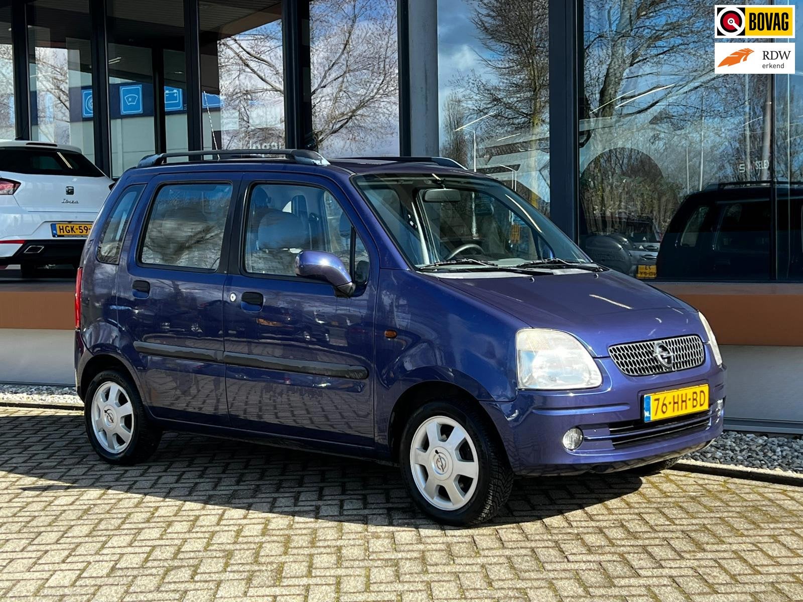 Opel Agila 1.2-16V Elegance, Voorwielaandrijving, Gebruikt, 31 €/maand, Blauw