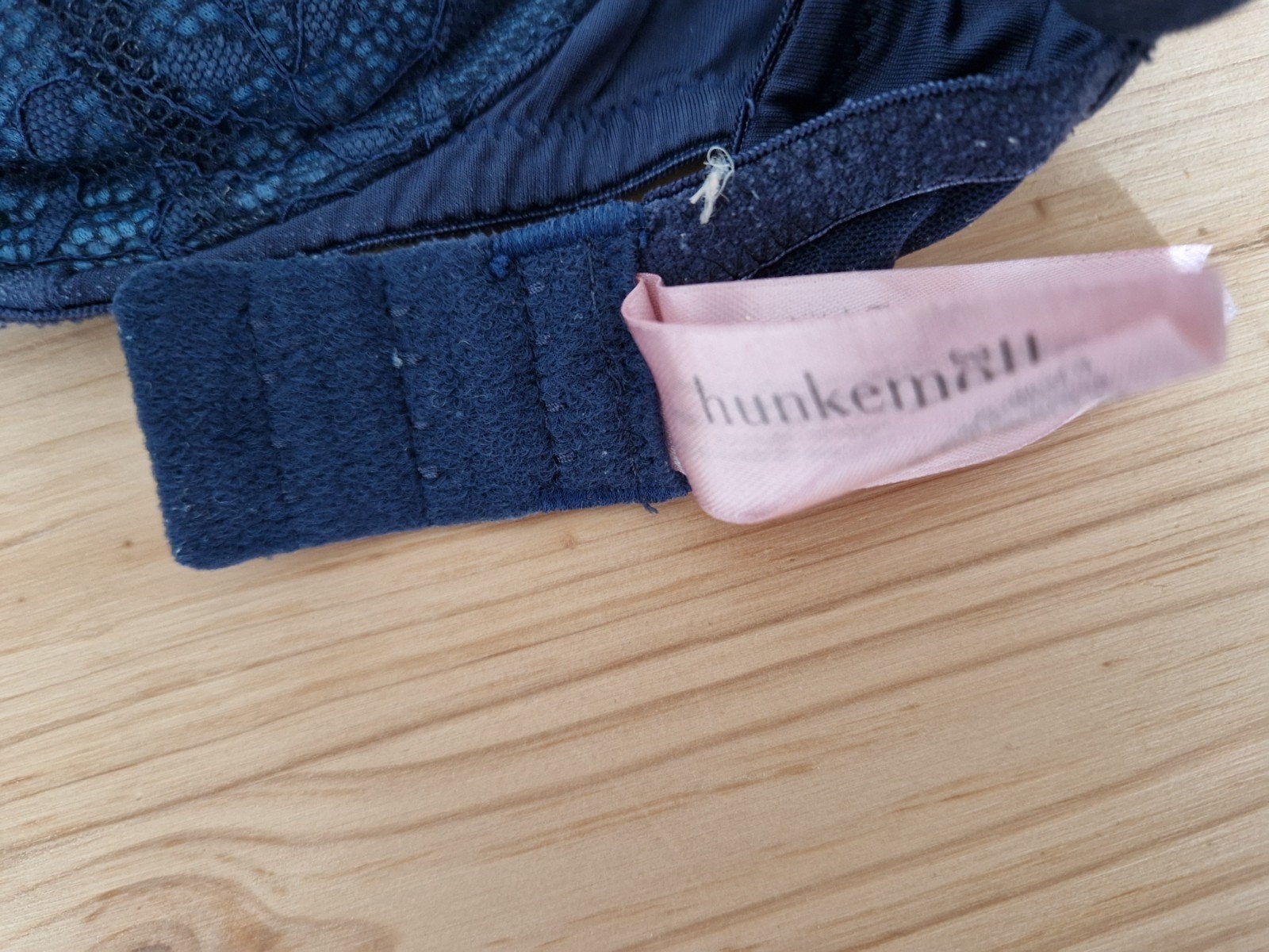 Hunkemöller BH - Donkerblauw kant - Maat 80D, Hunkemöller, Ophalen of Verzenden, Blauw, BH