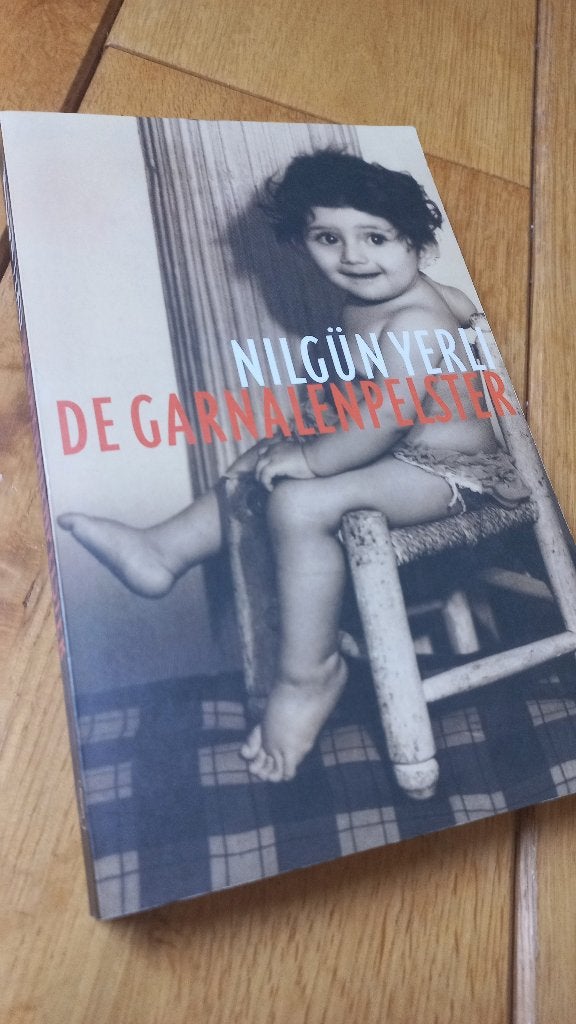 Nilgün Yerli - Garnalenpelster - zgan, Boeken, Nilgün Yerli, Ophalen of Verzenden, Zo goed als nieuw, Nederland