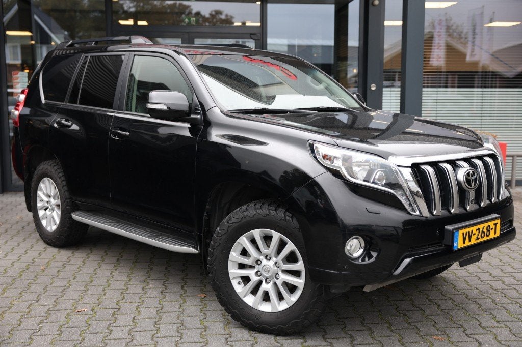 Toyota LANDCRUISER 150 2.8 D-4D 5DRS EXECUTIVE A/T VAN, Automaat, Zwart, Bedrijf, Diesel