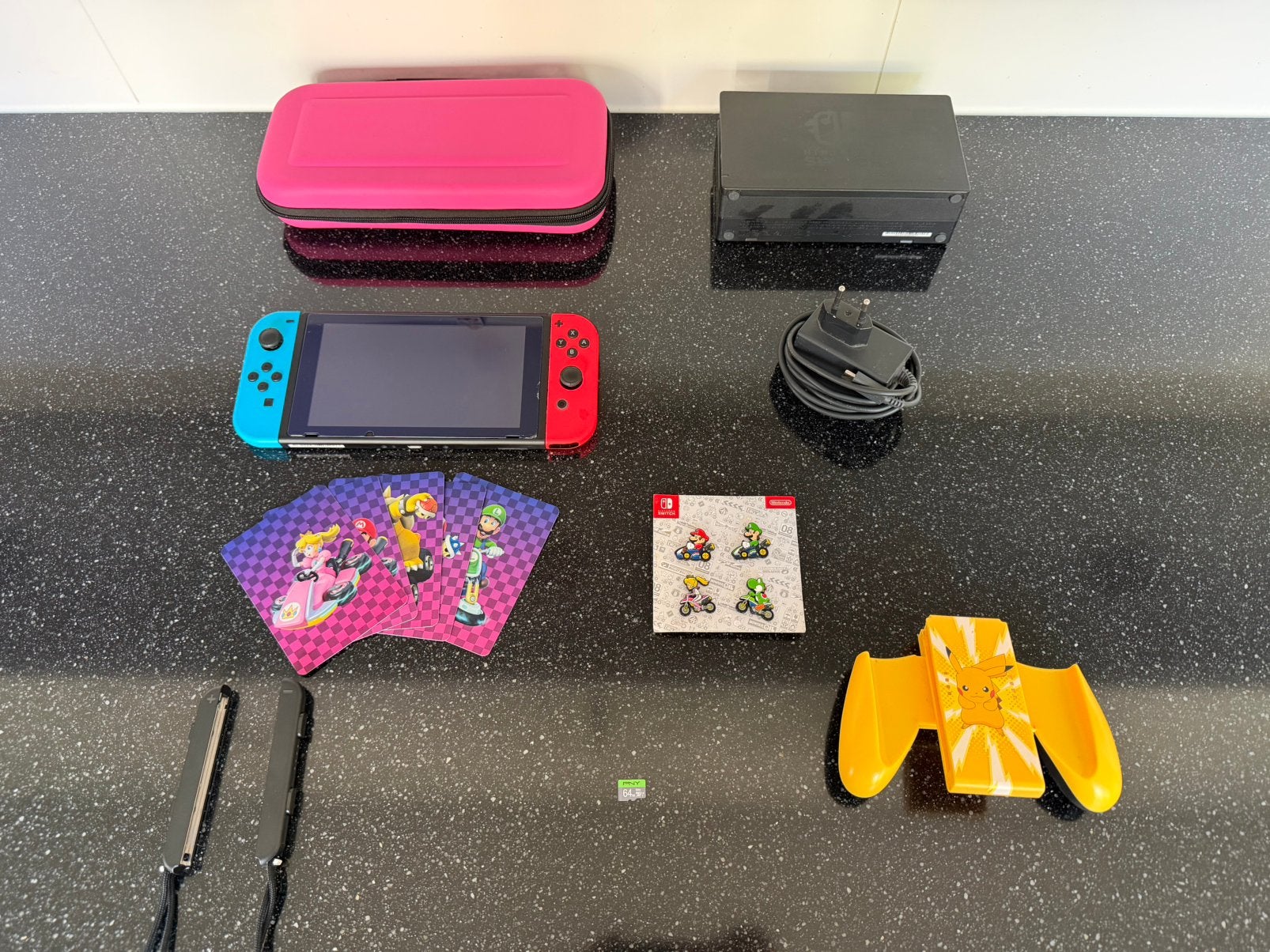Nintendo Switch v2 | Compleet | Krasvrij | Accessoires, Switch 2019 Upgrade, Met 2 controllers, Ophalen of Verzenden, Zo goed als nieuw
