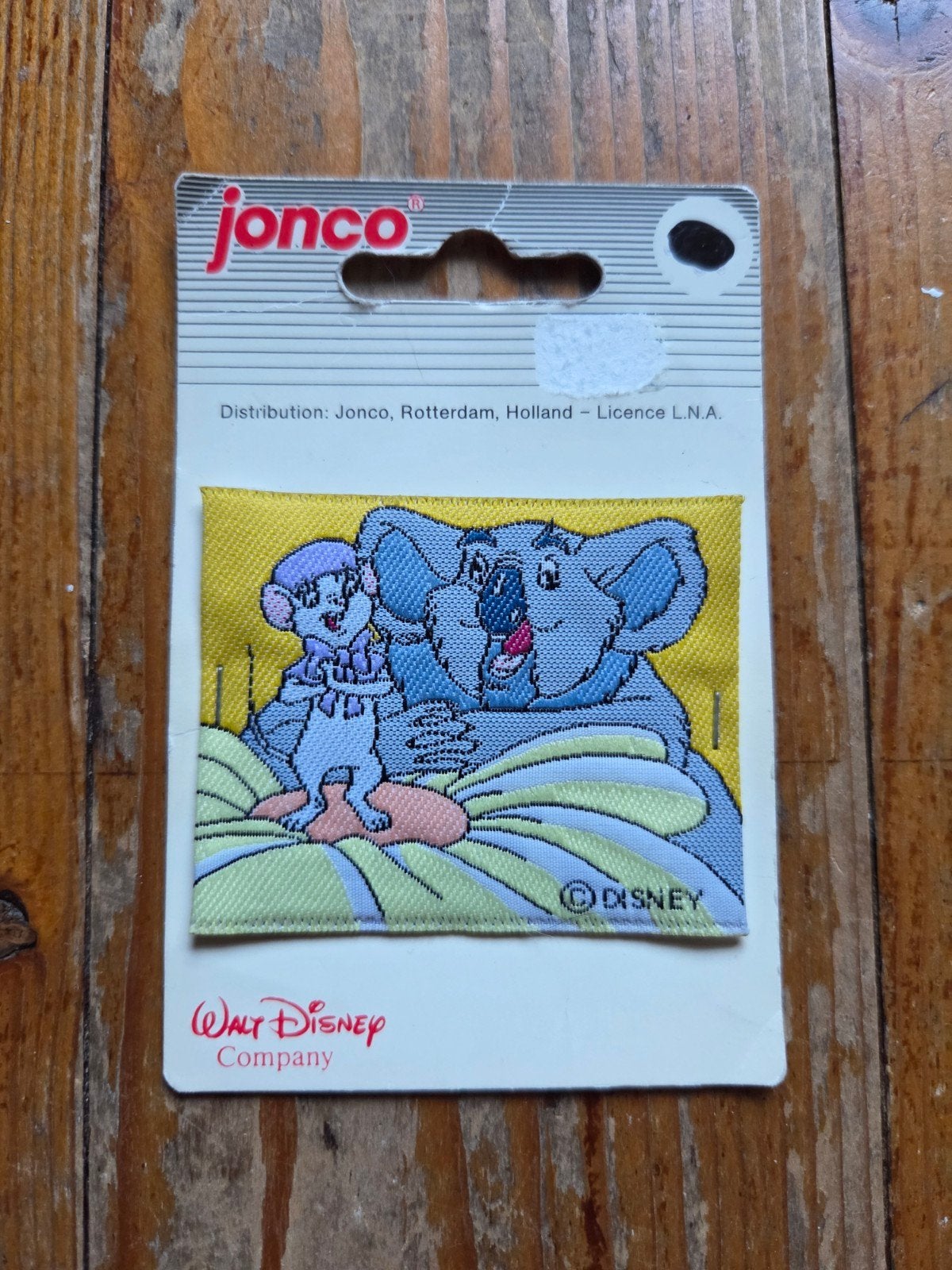 Vintage Disney De Reddertjes in Kangoeroeland Patch, Hobby en Vrije tijd, Ophalen of Verzenden, Nieuw, Overige applicaties