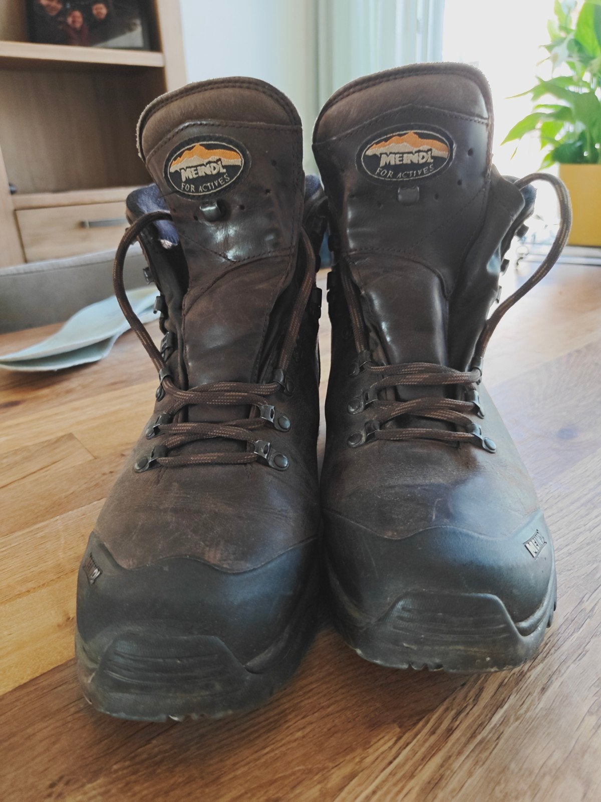 Meindl Wandelschoenen Maat 46 cat. B. - Zo goed als nieuw, Sport en Fitness, Bergsport en Wandelen, Ophalen, Zo goed als nieuw