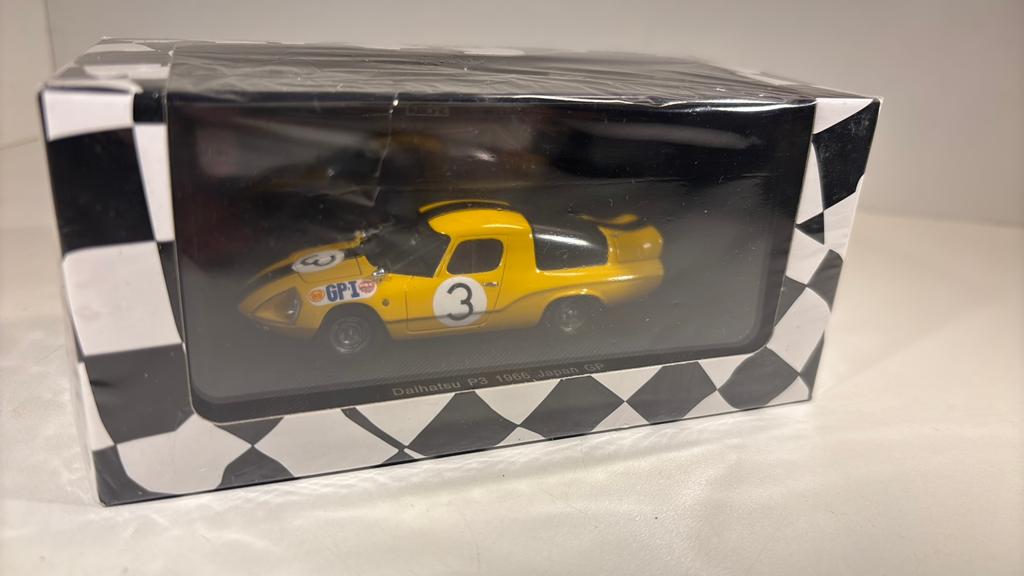 Daihatsu p3 1966 japan gp ebbro 1.43, Overige merken, Auto, Ophalen of Verzenden, A