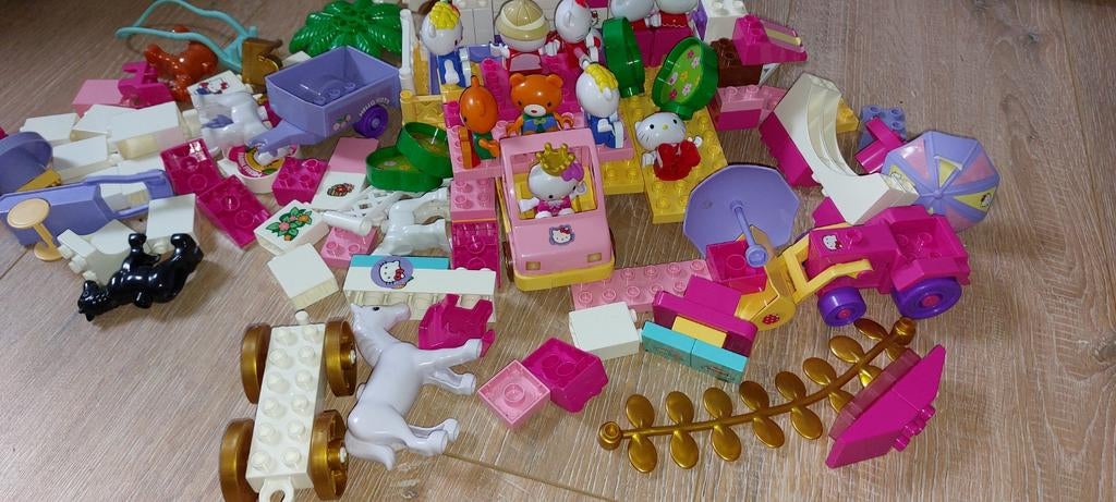 Diverse Duplo hello Kitty, Ophalen, Duplo