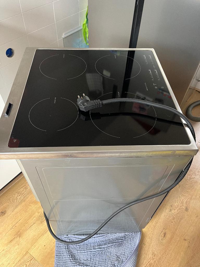 Inductie fornuis AEG CIB6640ABM, Minder dan 85 cm, Zo goed als nieuw, Energieklasse A of zuiniger, Inductie