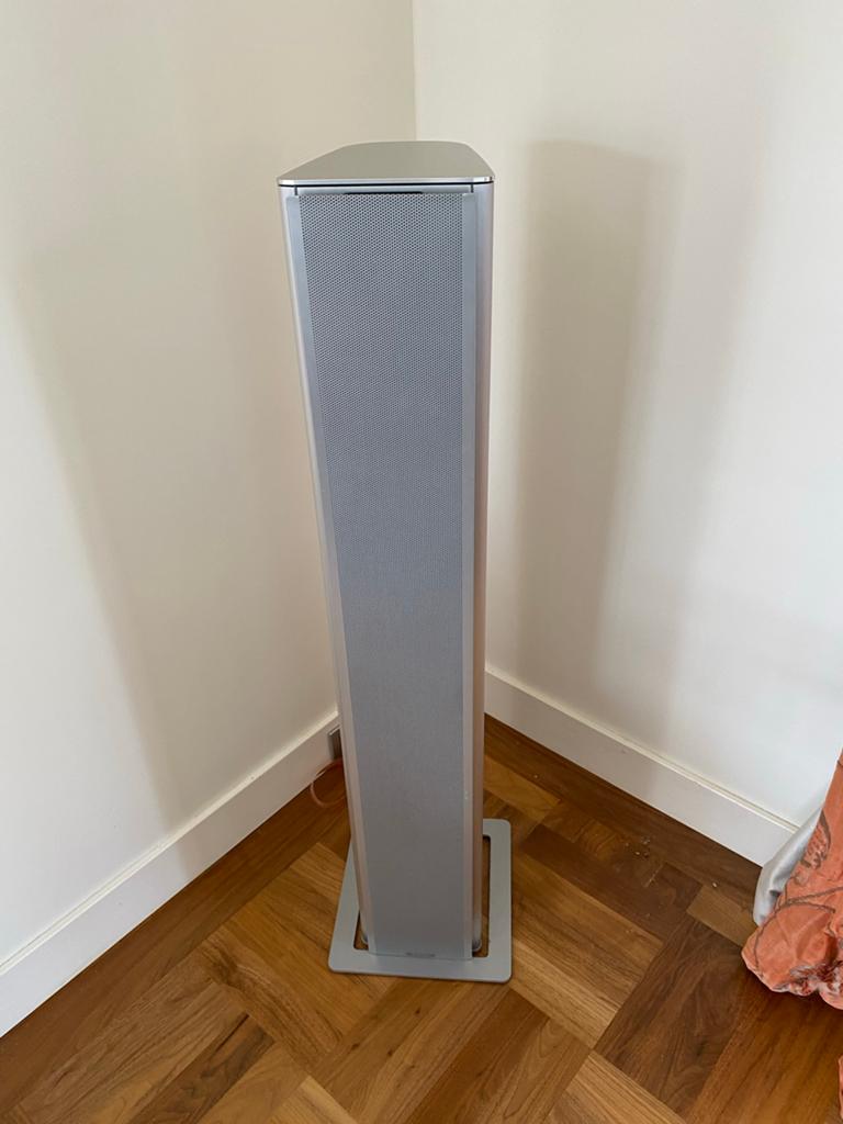 2 Piega T 5 Vloerstaande Luidsprekers - Slank Design, Overige merken, Gebruikt, Ophalen of Verzenden, 60 tot 120 watt