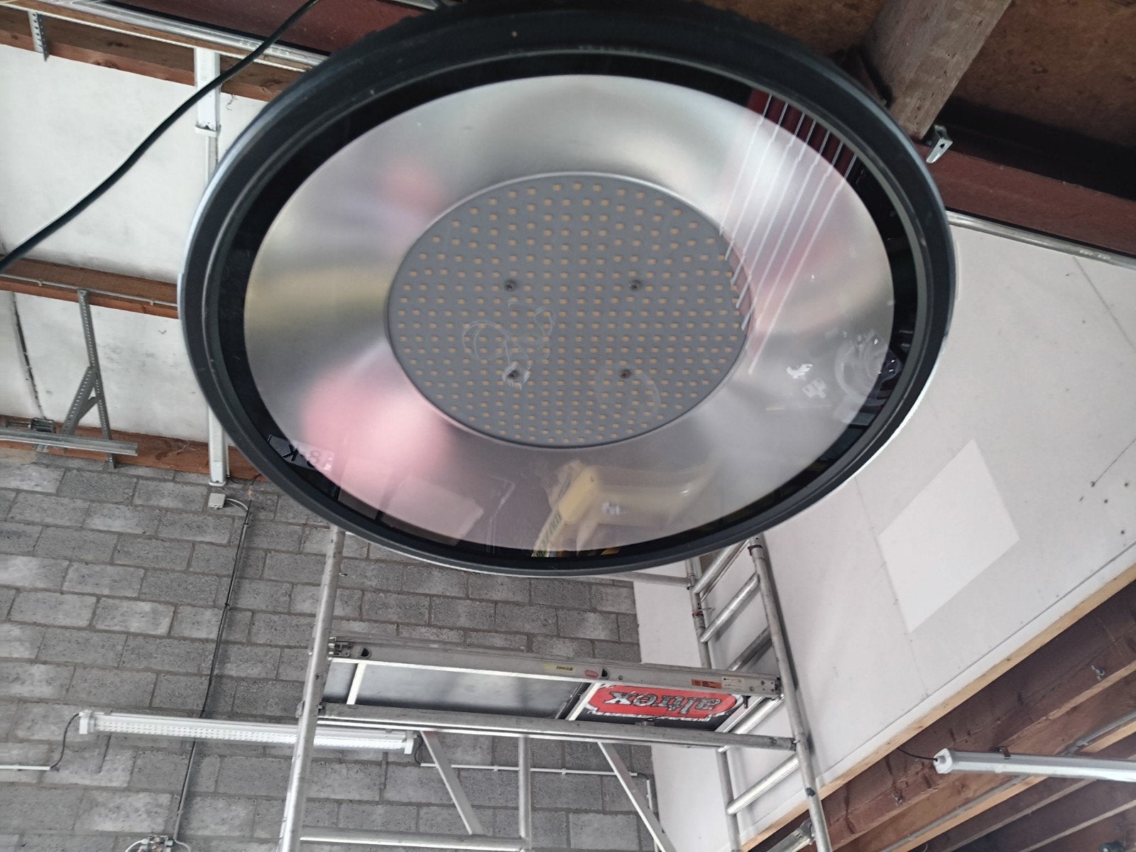 Krachtige LED High Bay Werkplaatslamp - Zo goed als nieuw, Metaal, Overige merken, Zwart, Industrieel