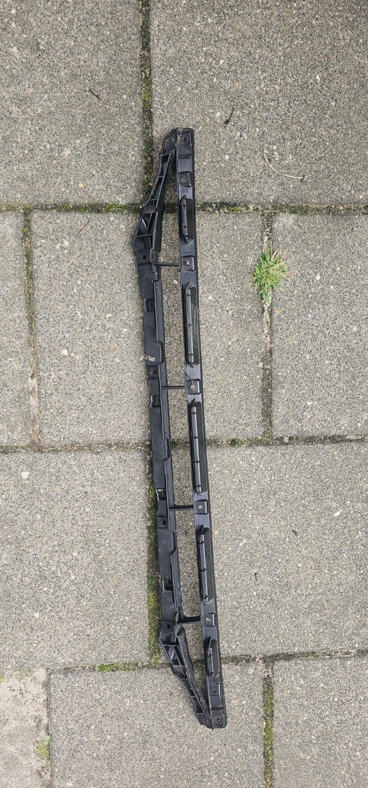 Audi A1 Bumper Bevestiging - Origineel Onderdeel, Gebruikt, Bumper, Voor, Audi