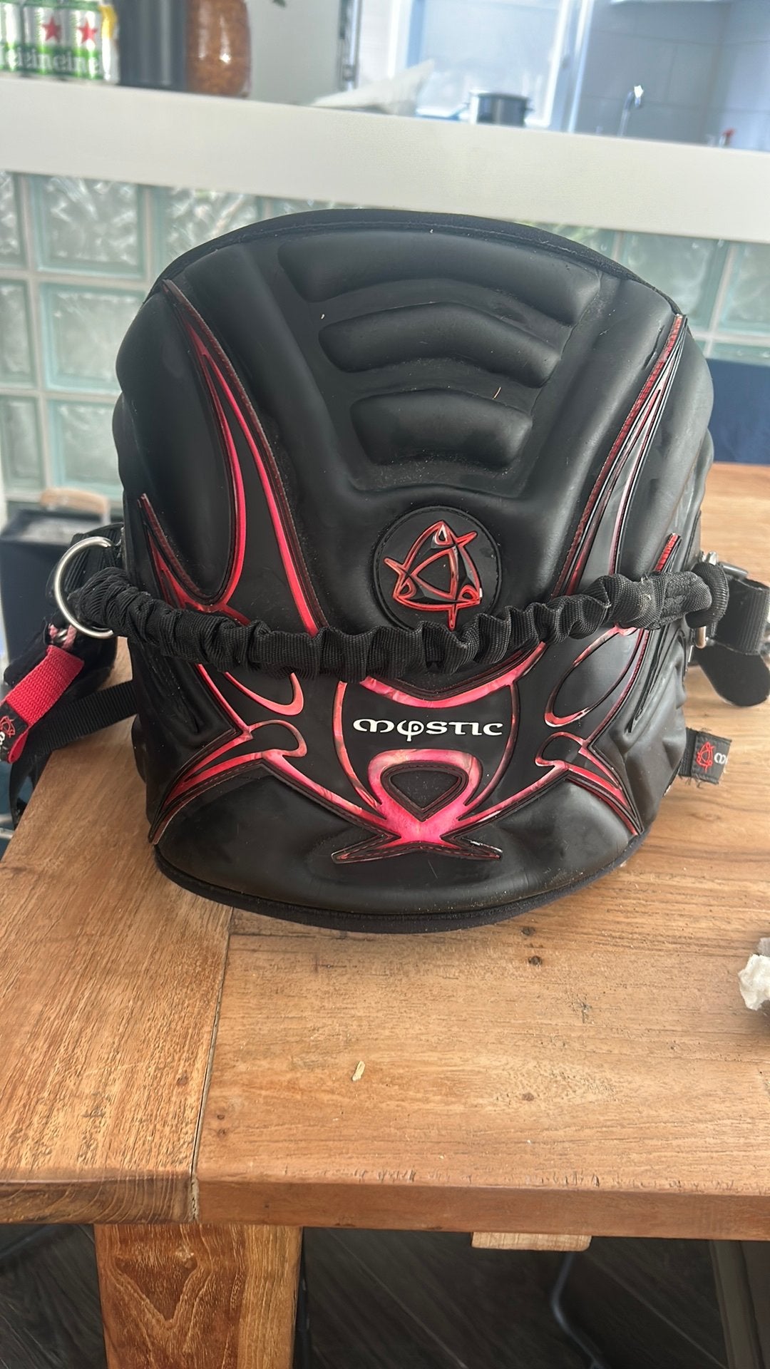 Harnas mystic warrior maat S met veiligheid, Watersport en Boten, Kitesurfen, Ophalen, Gebruikt, Overige typen, Geen board