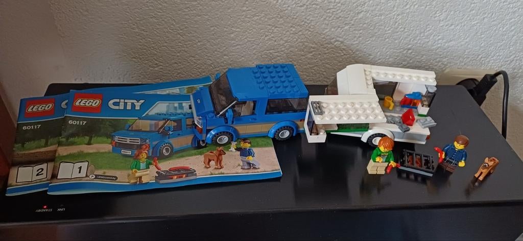 Lego City 60117 Campervan met accessoires, Ophalen of Verzenden, Zo goed als nieuw, Losse stenen, Lego