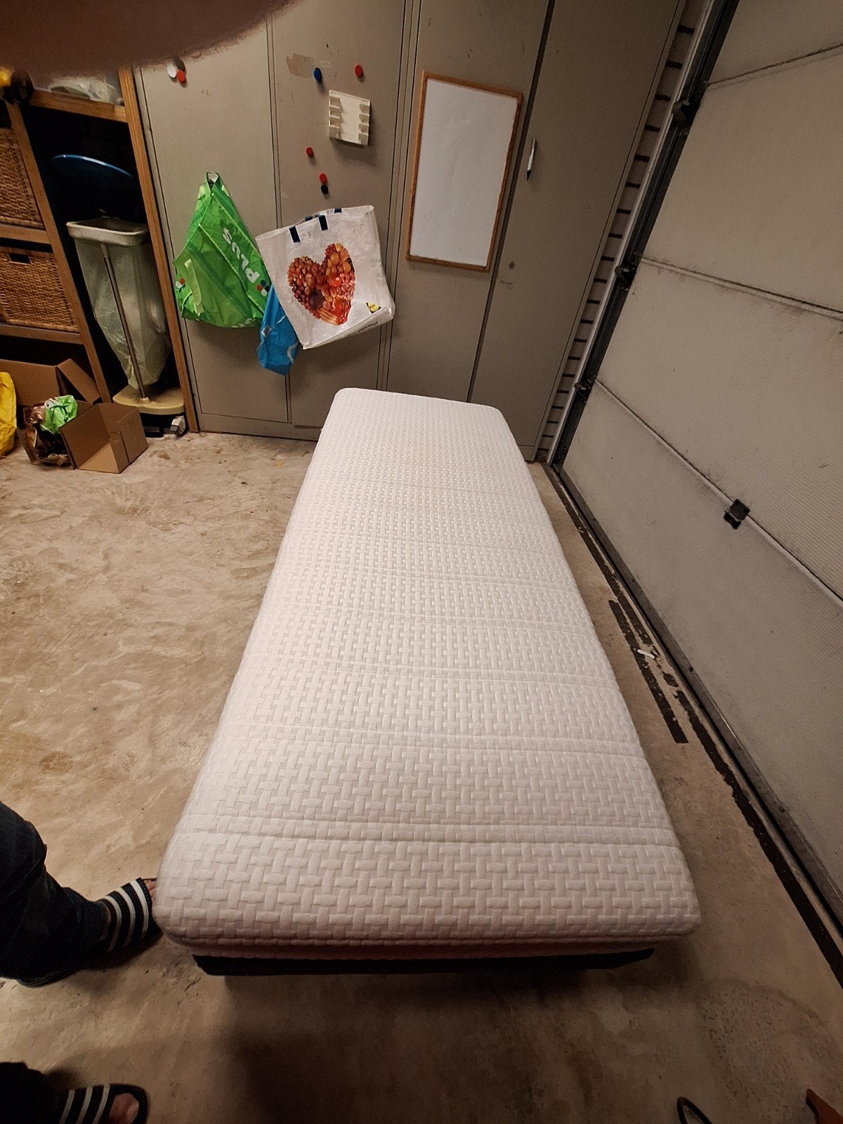 Eenpersoons boxspring 200x90 cm met matras, Ophalen, Gebruikt, 90 cm, Eenpersoons