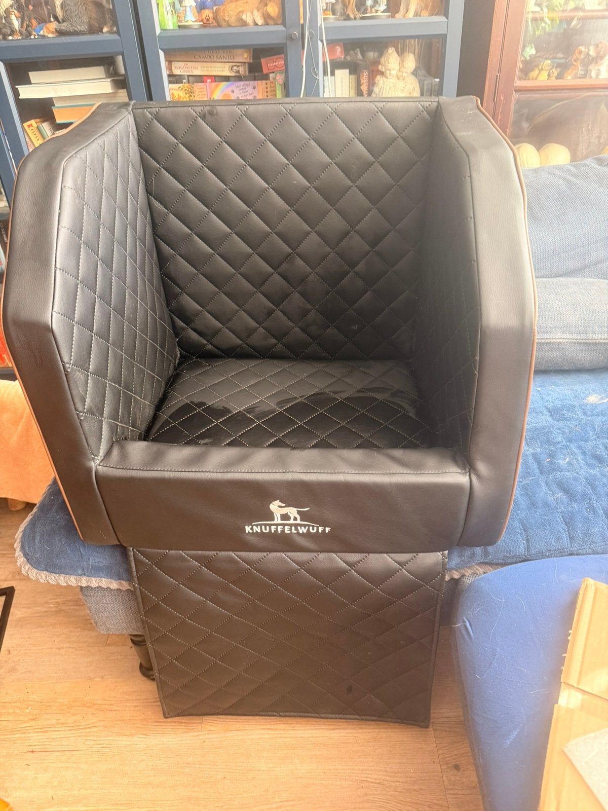 Autotransport box knuffelwuff, Ophalen of Verzenden, Zo goed als nieuw