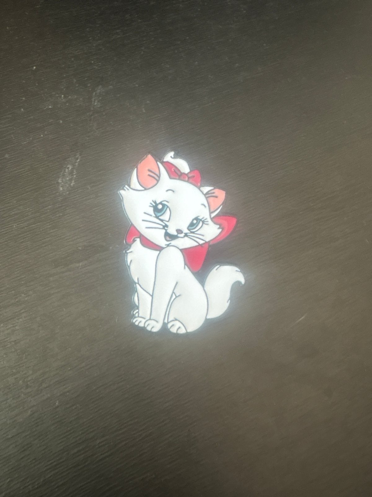 Leuke Disney Marie Kat Pin - Aristokatten, Ophalen of Verzenden, Overige figuren, Zo goed als nieuw, Overige typen