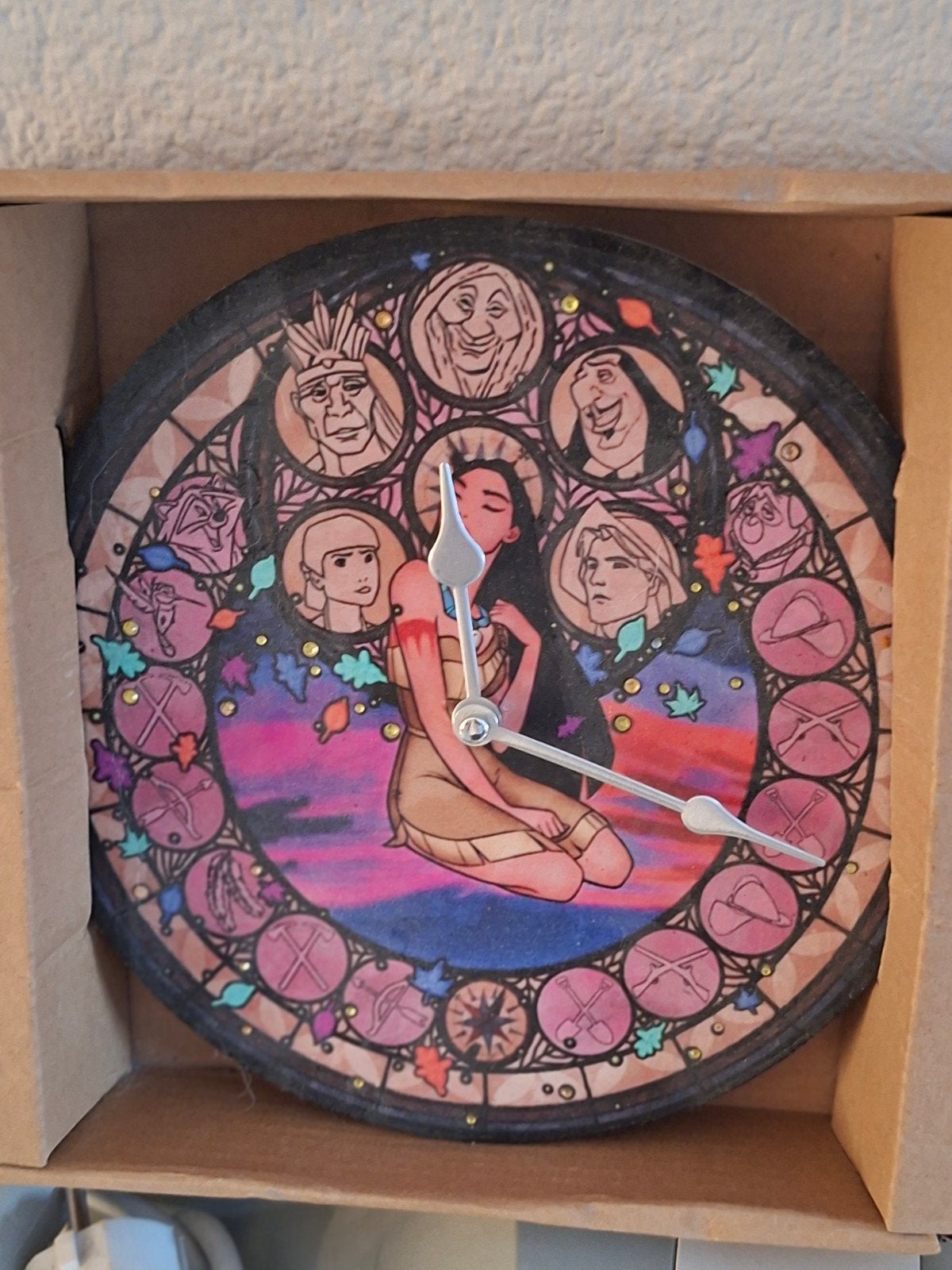 Disney Pocahontas Wandklok, Ophalen, Zo goed als nieuw, Analoog, Wandklok
