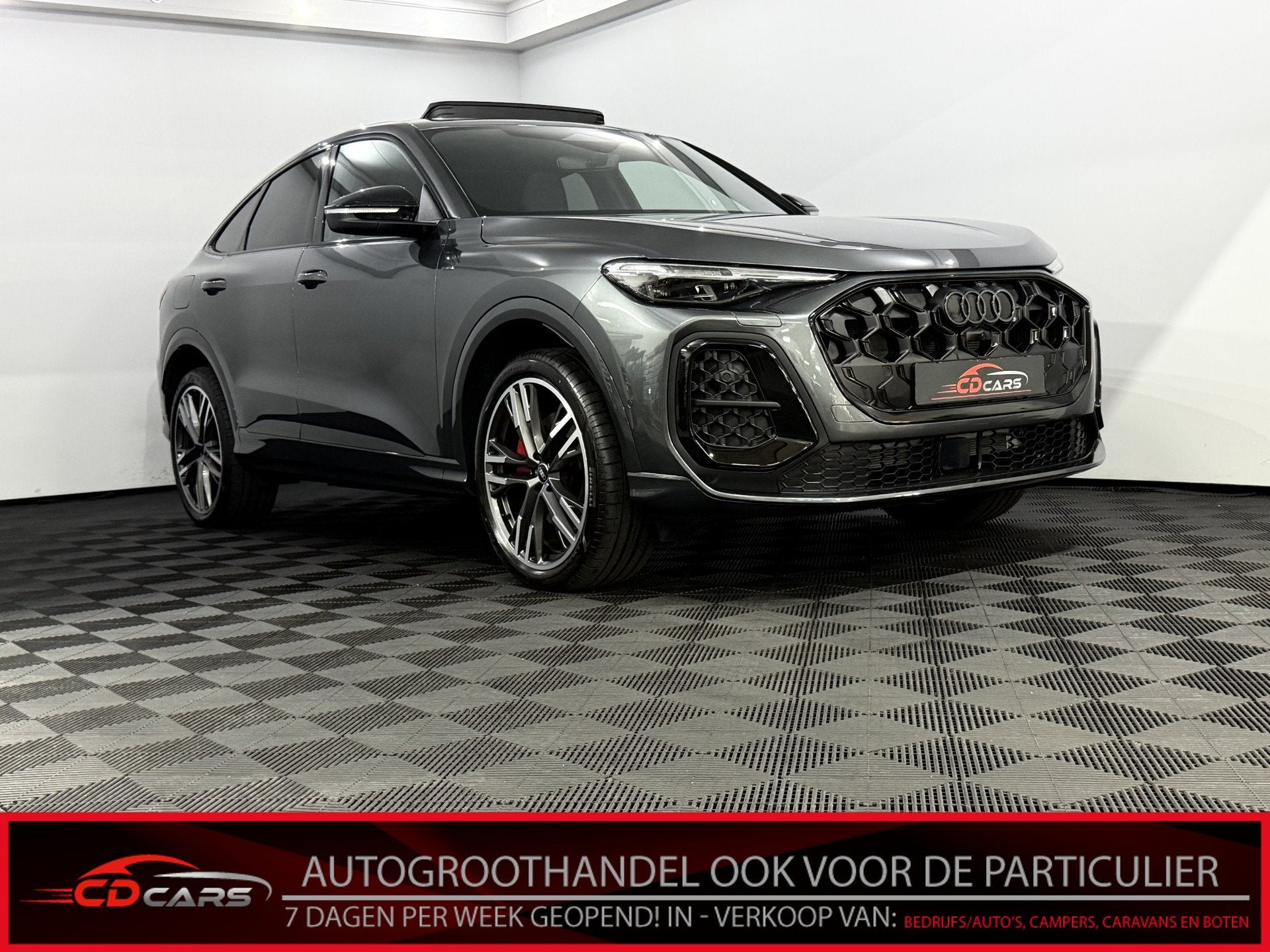 Audi Q5 Sportback Sportback 2.0 e-hybrid 55 quattro 367 PK R, Automaat, Gebruikt, 4 cilinders, Bedrijf