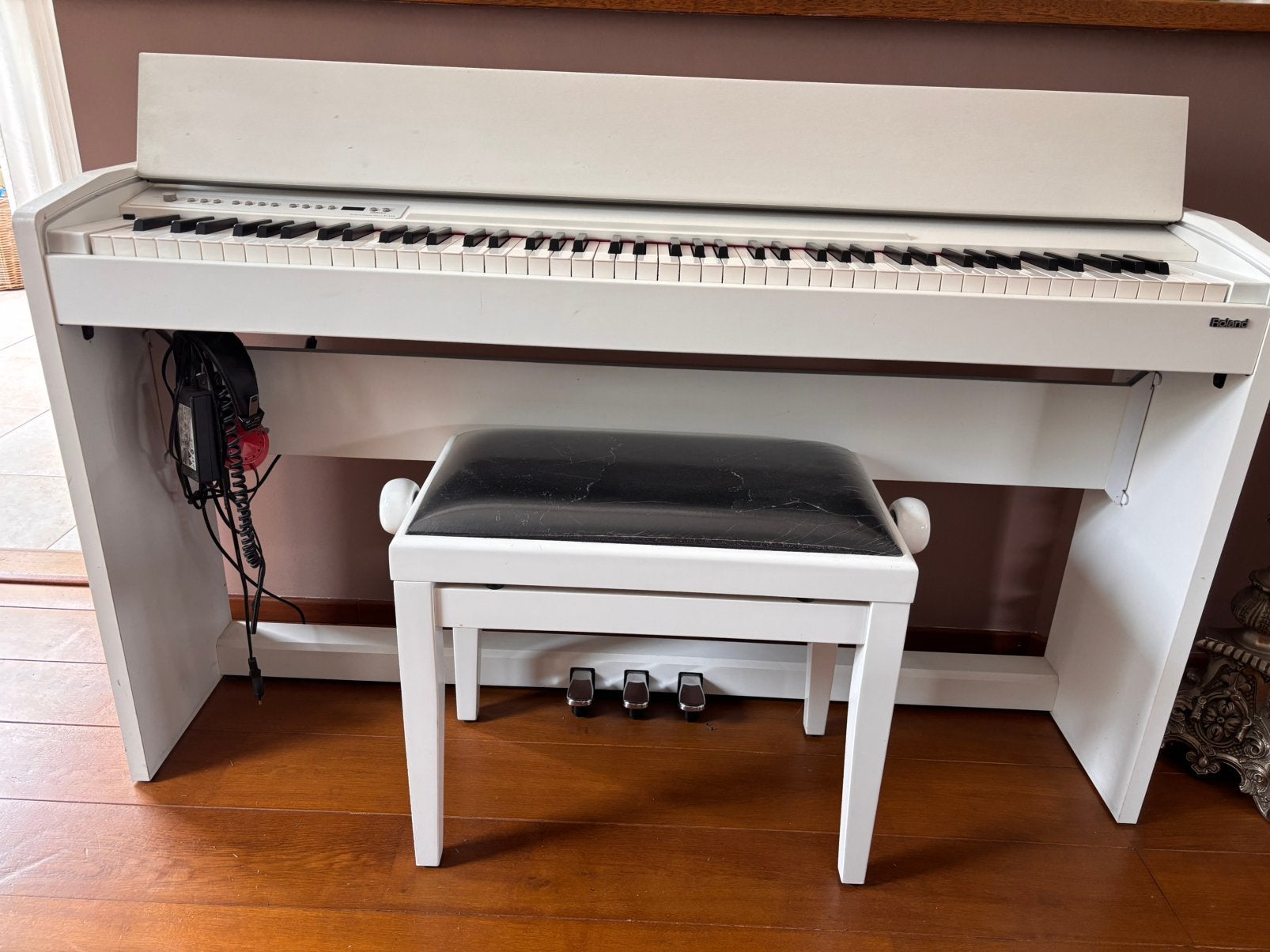 Te koop Roland F110 digitale piano wit, Muziek en Instrumenten, Piano's, Ophalen, Gebruikt, Wit, Digitaal