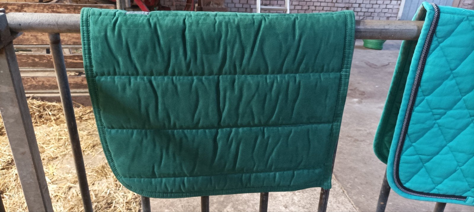 Groene QHP pad full dressuur z.g.a.n, Full (L), Dressuurdekje, Ophalen of Verzenden, Zo goed als nieuw