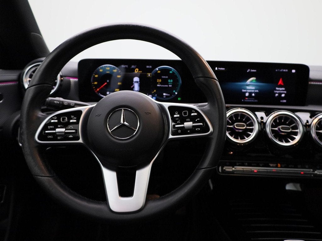 Mercedes-Benz CLA-klasse Shooting Brake 250 e Premium Plus |, Gebruikt, 4 cilinders, 1650 kg, Leder en Stof