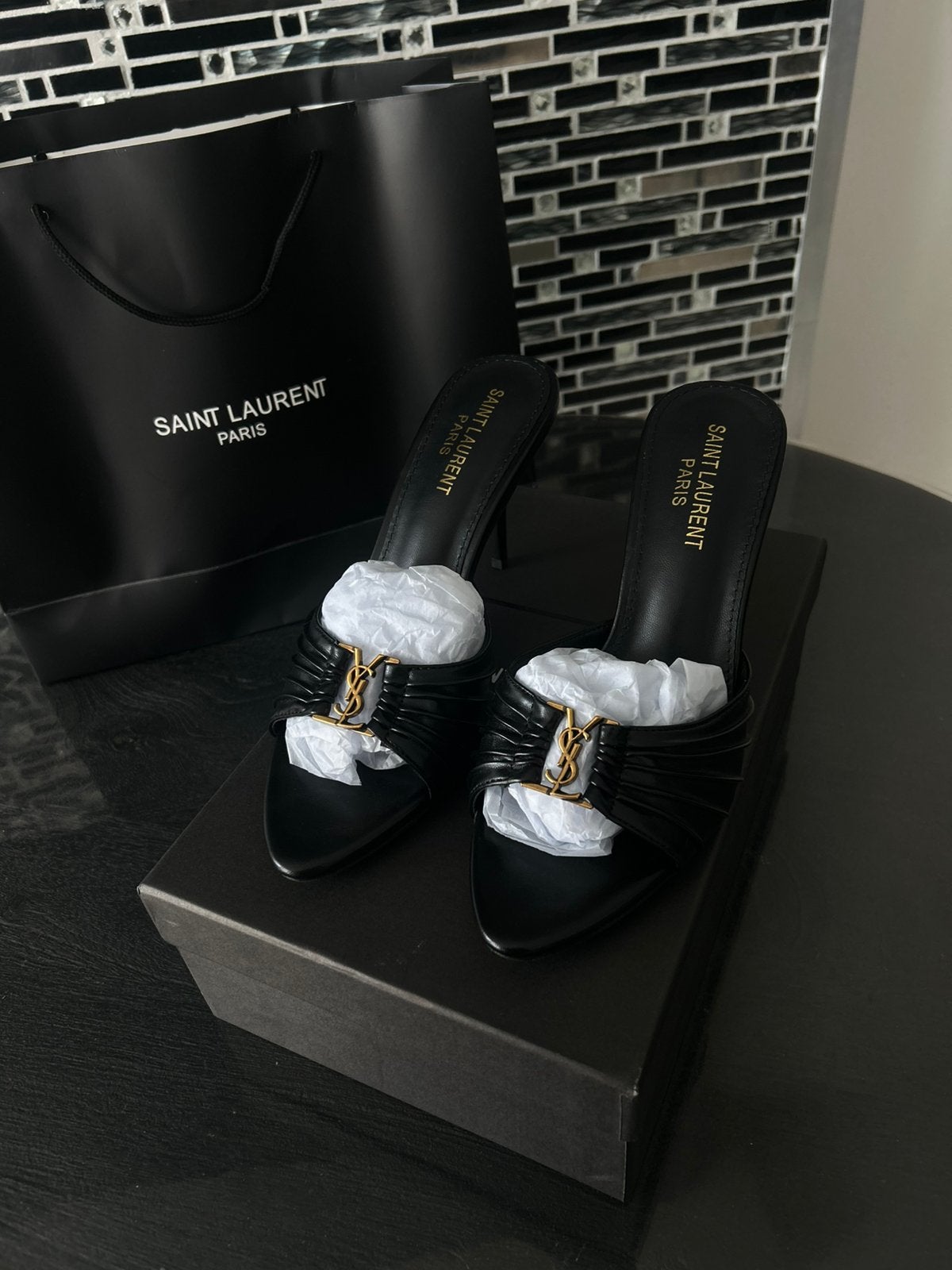 YSL Babylone Mules, Verzenden, Zwart, Nieuw, Schoenen met hoge hakken
