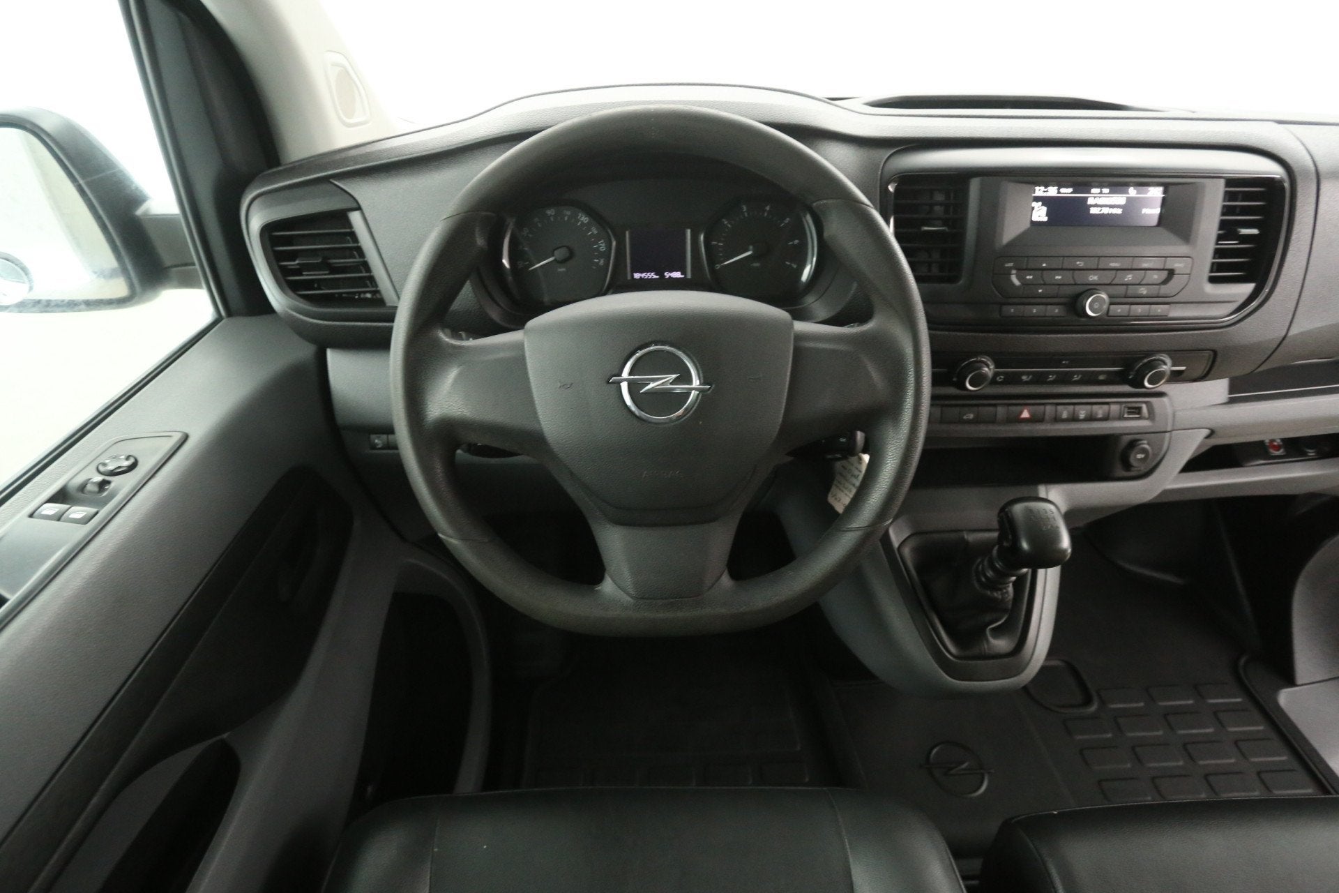 Opel Vivaro CDTI L3H1 | Airco | Cruise | 3 Zits | Trekhaak |, Auto's, Bestelauto's, Voorwielaandrijving, Gebruikt, Euro 6, 4 cilinders