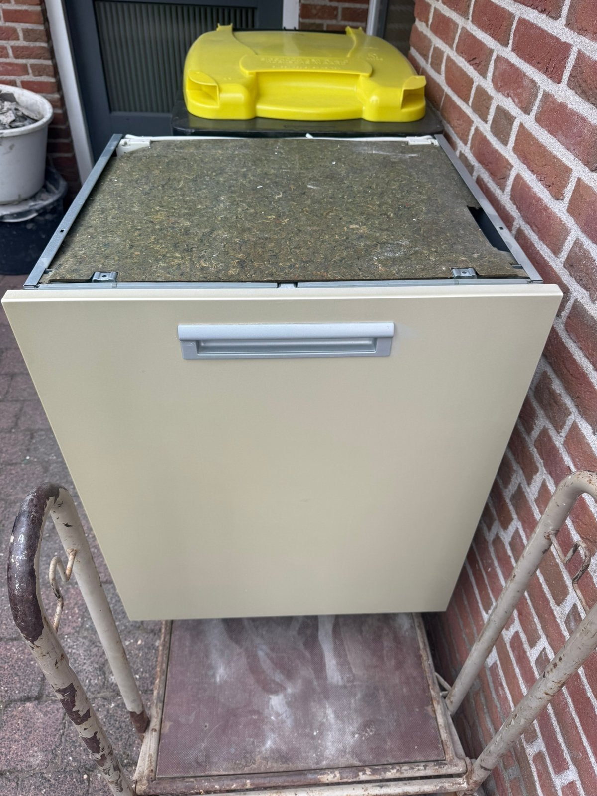 Miele vaatwasser in goede staat, Ophalen, Zo goed als nieuw, Inbouw, Minder dan 85 cm