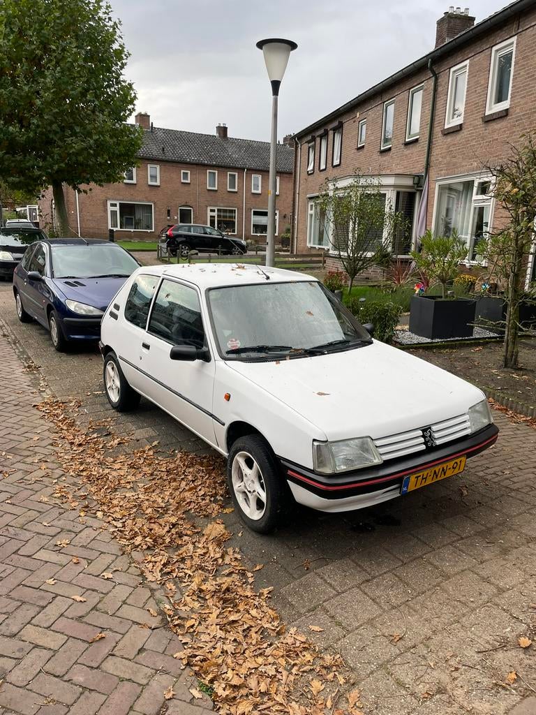 Peugeot 205 in onderdelen, Ophalen of Verzenden, Gebruikt, Peugeot