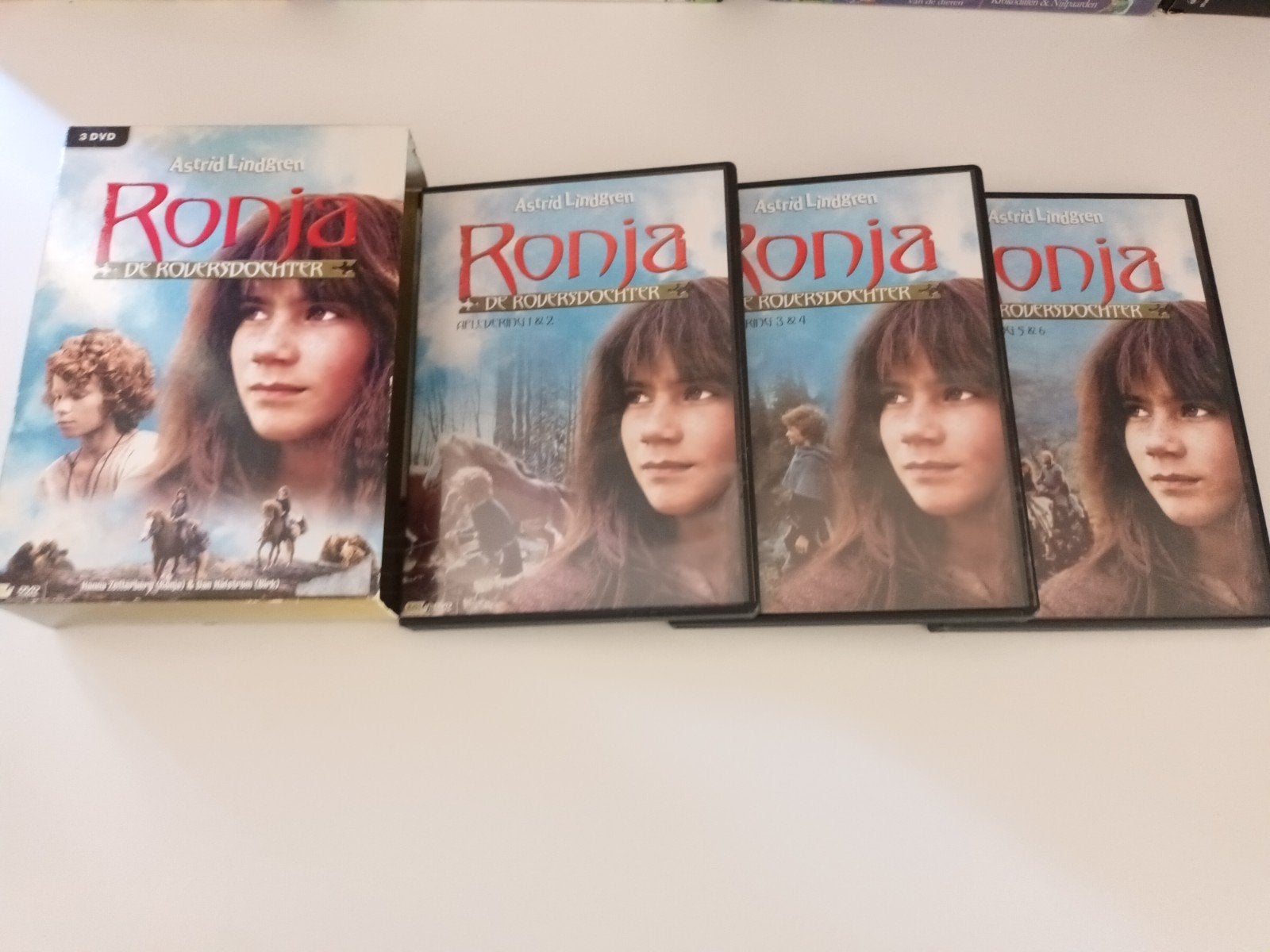 Dvd box complete reeks Ronja de roversdochter, Alle leeftijden, Ophalen of Verzenden, Zo goed als nieuw