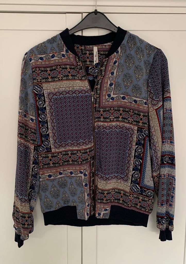 Bomber jasje, blouse maat M van Miss Etam, Ophalen of Verzenden, Zo goed als nieuw, Maat 38/40 (M)