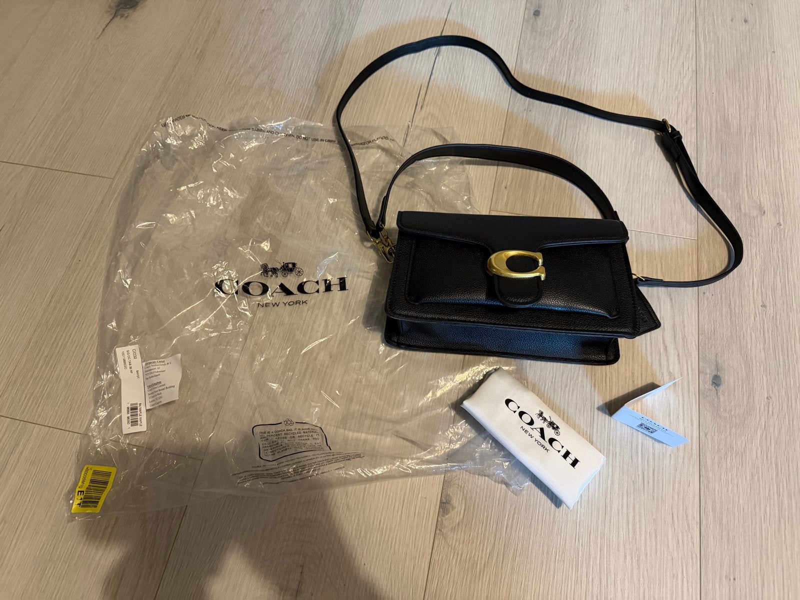 Nieuwe Coach Tabby Schoudertas 26 Zwart met Goudkleurige Har, Ophalen of Verzenden, Nieuw, Zwart, Schoudertasje