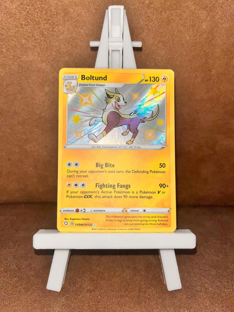 | Boltund Baby Shiny | SV040/SV122, Hobby en Vrije tijd, Verzamelkaartspellen | Pokémon, Ophalen of Verzenden, Zo goed als nieuw