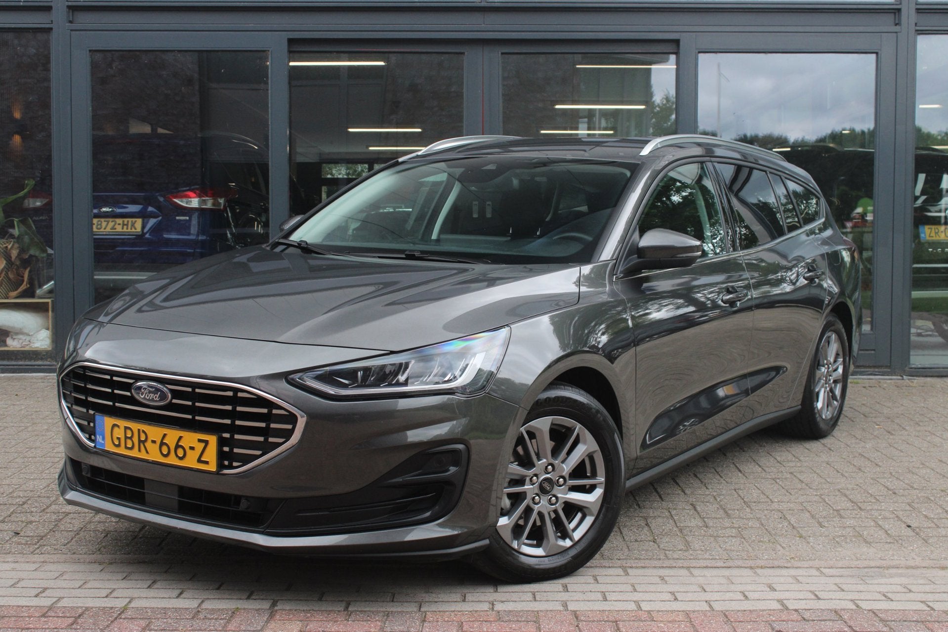 Ford Focus Wagon 1.0 EcoBoost Hybrid Titanium | Automaat | C, Auto's, Ford, Dealer onderhouden, Stof, Gebruikt, Origineel Nederlands