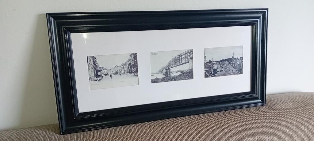 Lijst met 3 foto's van Zaltbommel 70cm x 35cm, Ophalen, Zo goed als nieuw, Foto of Poster, Minder dan 50 cm