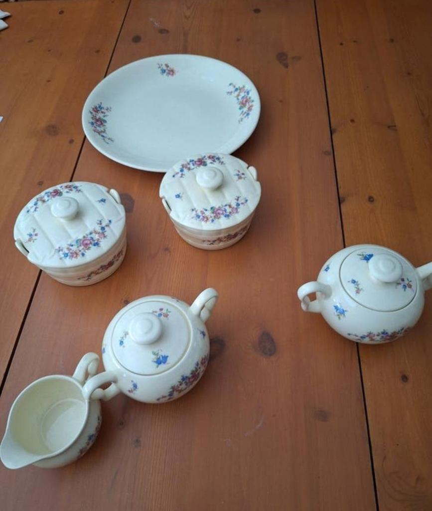 Vintage servies set met bloemmotief, Ophalen of Verzenden