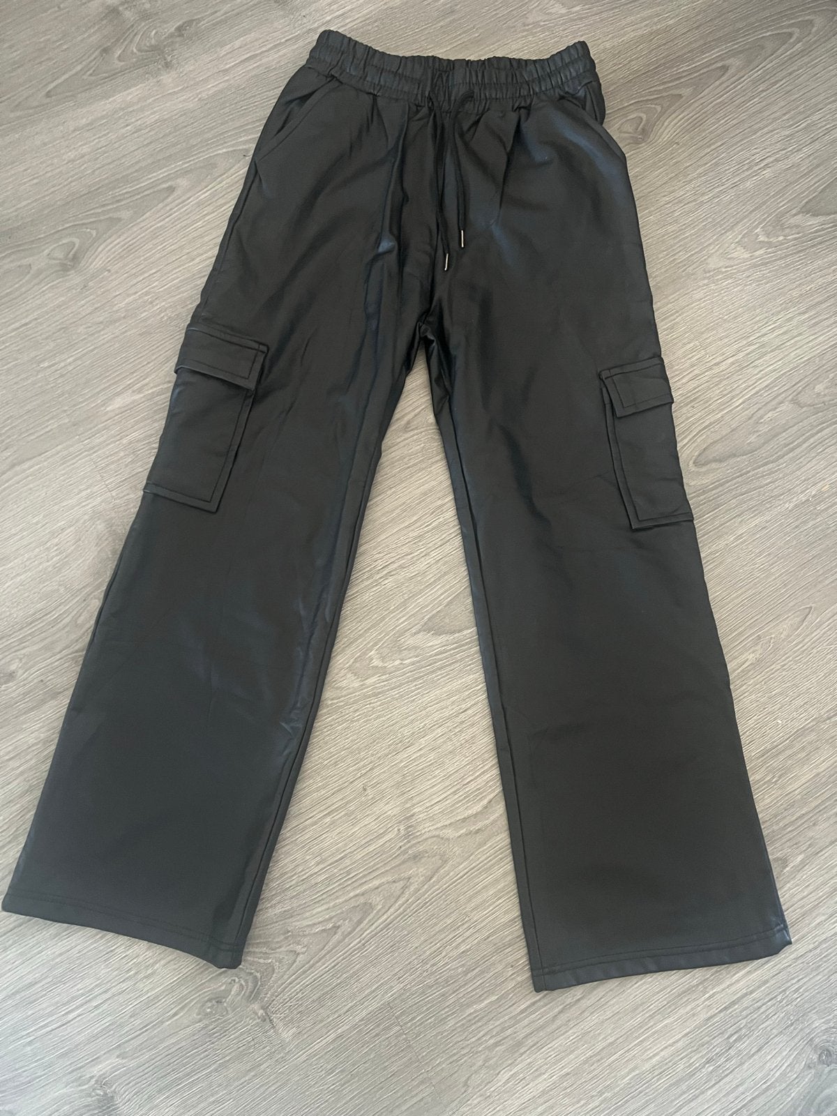 Zwarte leren cargo broek - Maat M, Zwart, Zo goed als nieuw, Lang, Ophalen