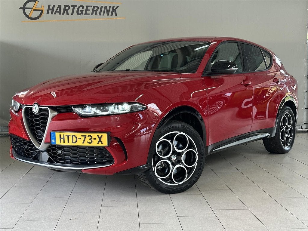 Alfa Romeo Tonale 1.3T Plug-In-Hybrid Sprint 280pk Automaat*, Automaat, 4 cilinders, 700 kg, 179 pk