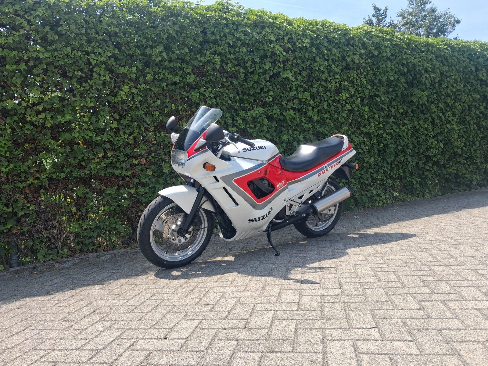 SuzukiGSX750F - Sportieve Toermotor, Particulier, Sport