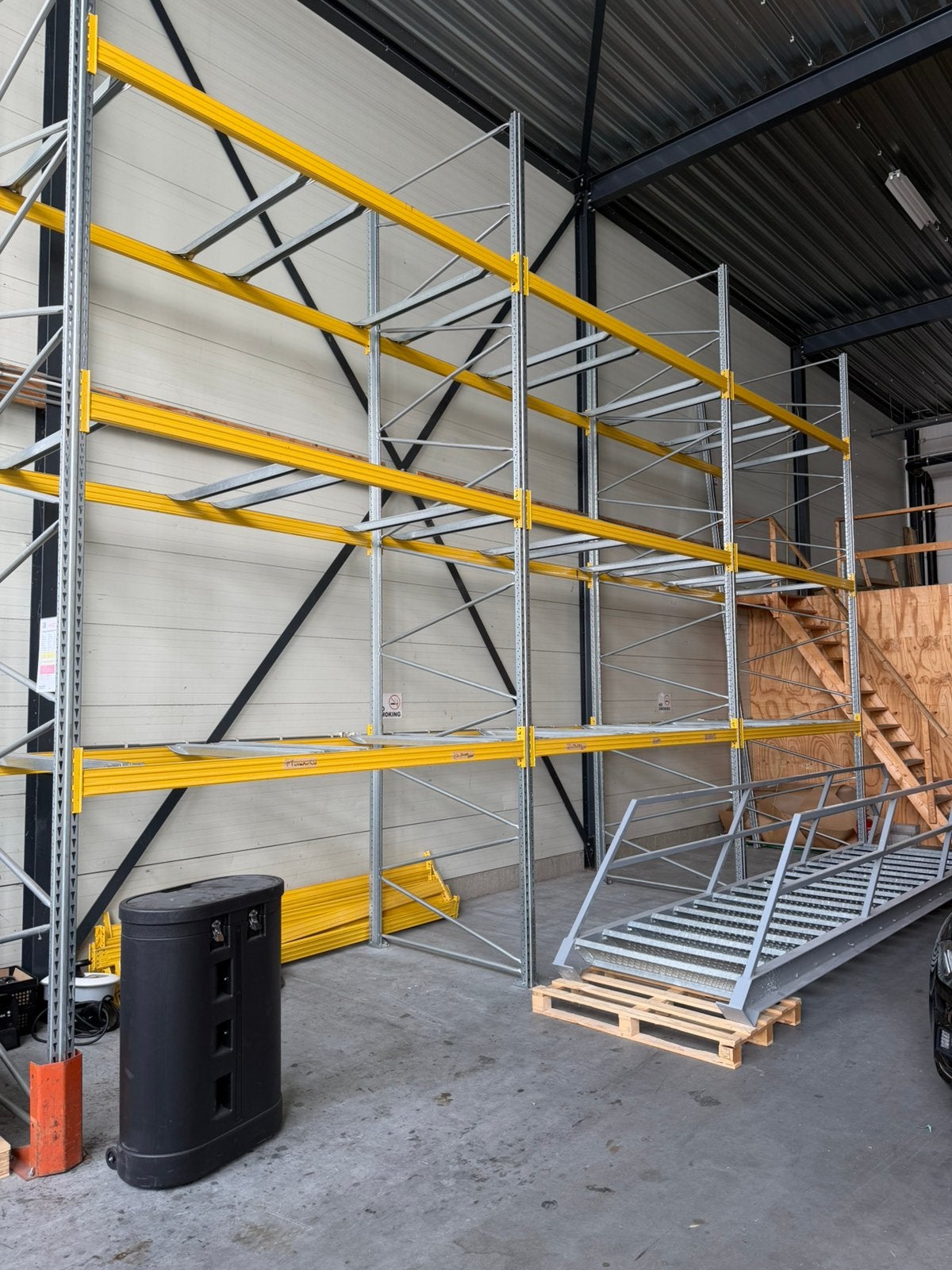 Grote partij stelling stellingen magazijn palletstelling, Ophalen, Zo goed als nieuw
