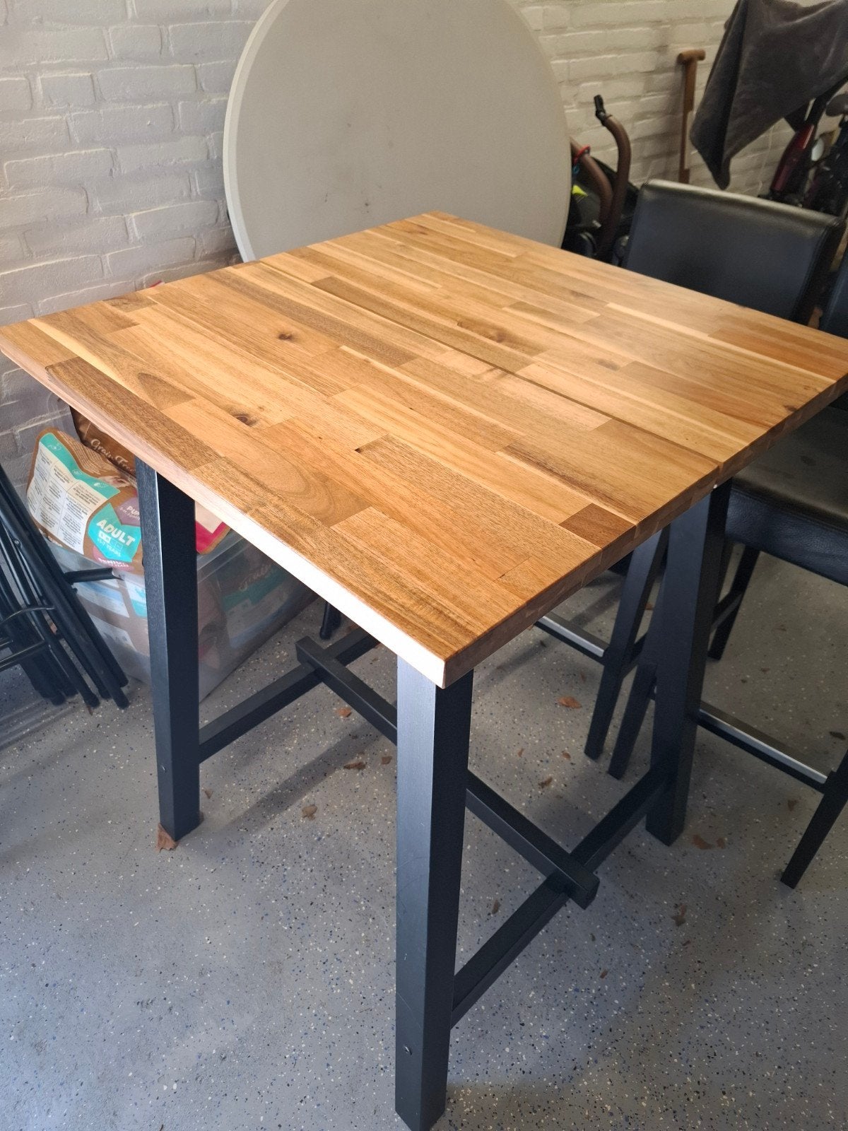 Ikea Skogska bartafel met 2 Henriksdal barkrukken, Ophalen, Gebruikt, Inclusief barstoelen