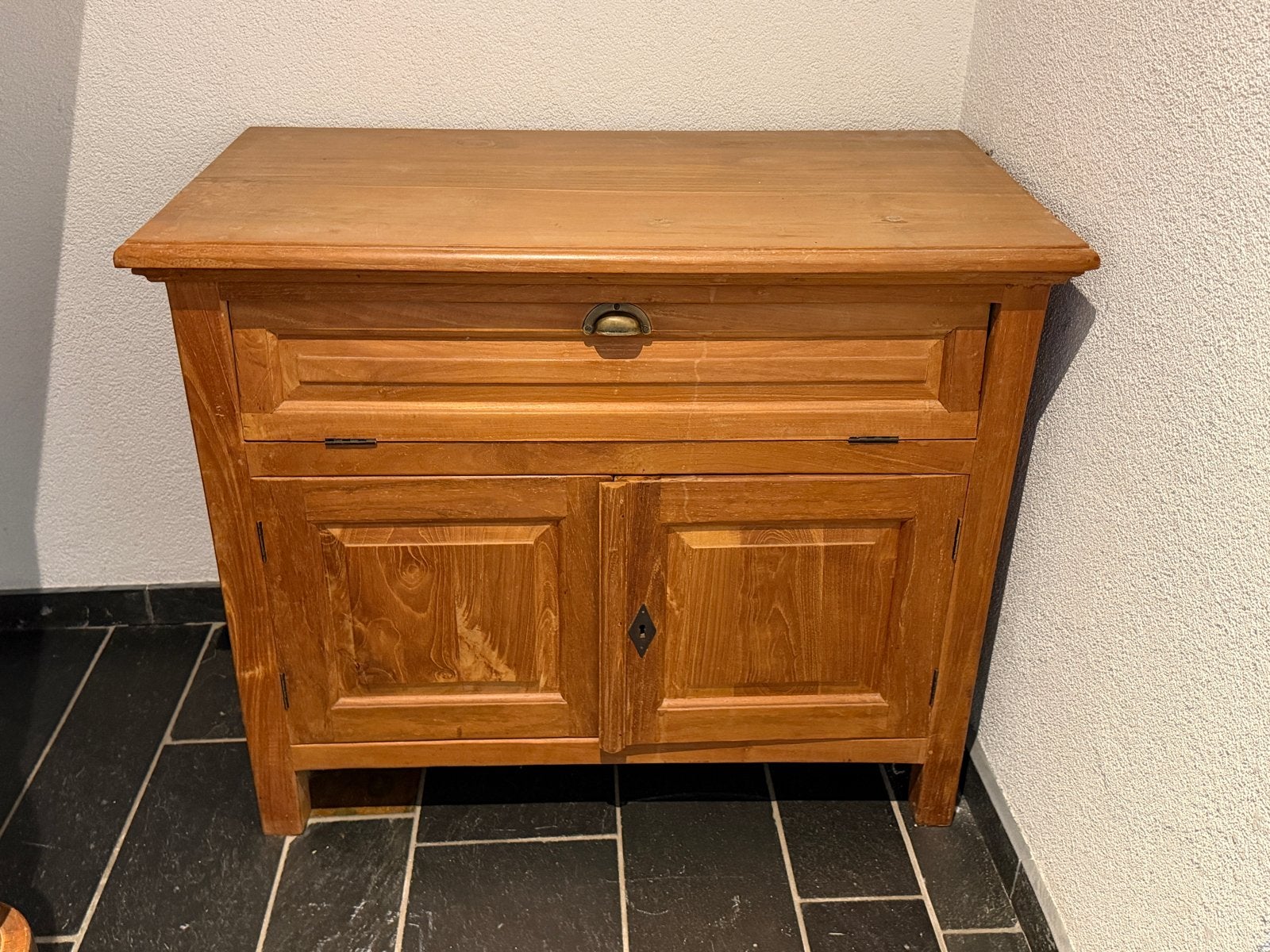 Antiek grenen kastje met lade en deurtjes, Huis en Inrichting, Ophalen of Verzenden, Gebruikt