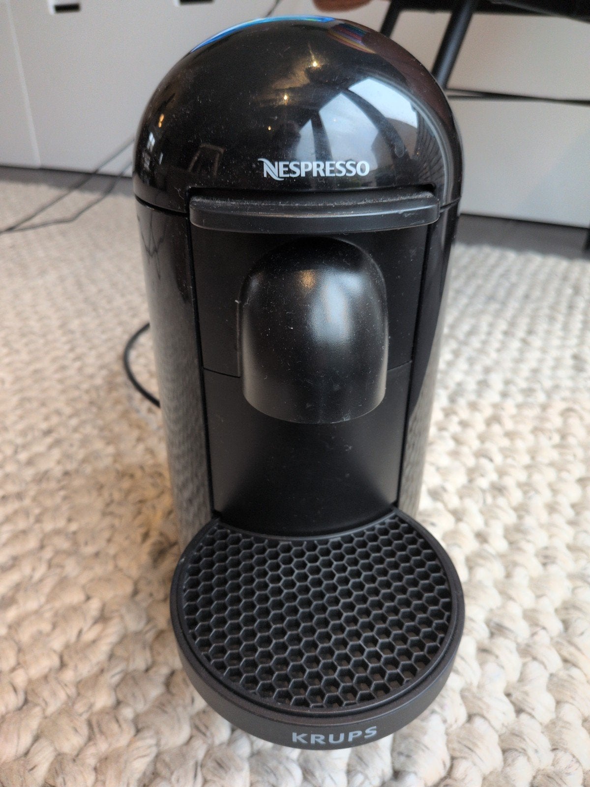 Nespresso Vertuo Next Koffiemachine - Zwart, Ophalen, Gebruikt, Koffiemachine, 1 kopje