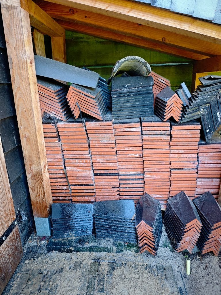 Wienerberger Leipan 301 - Vlakke en Nokpannen, Ophalen, Gebruikt, Steen of Klei, 15 m² of meer