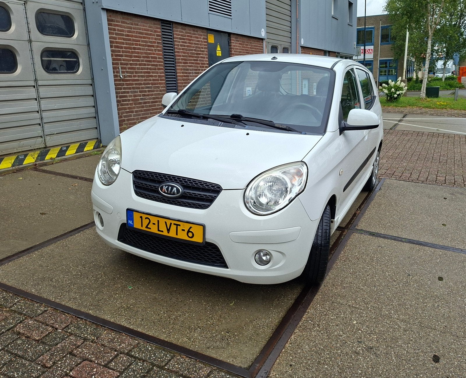 Kia Picanto 1.0 2010 Wit, 4 cilinders, 400 kg, Wit, Origineel Nederlands