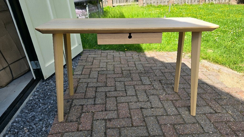 Bureautafel in hout, Ophalen, Scandinavisch, 128 cm, Zo goed als nieuw