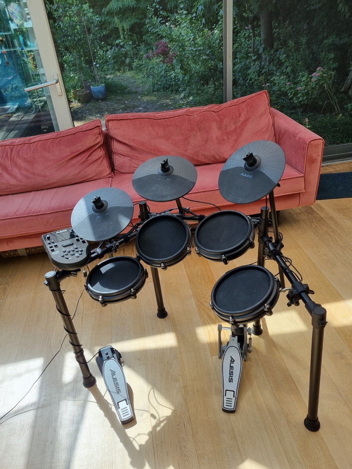 Alesis Nitro Mesh Kit - Elektronisch drumstel, Muziek en Instrumenten, Ophalen of Verzenden, Zo goed als nieuw, Overige merken