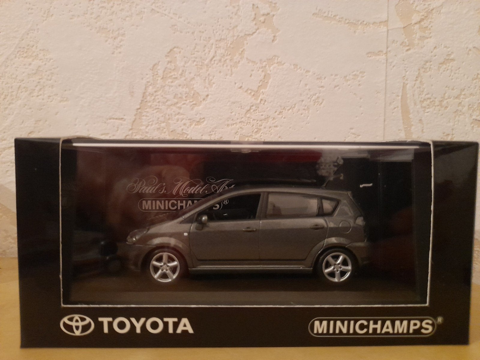 Toyota Corolla Verso Grey 2006 Minichamps 1:43 (Incl Ovp), Ophalen of Verzenden, Zo goed als nieuw, Auto, MiniChamps