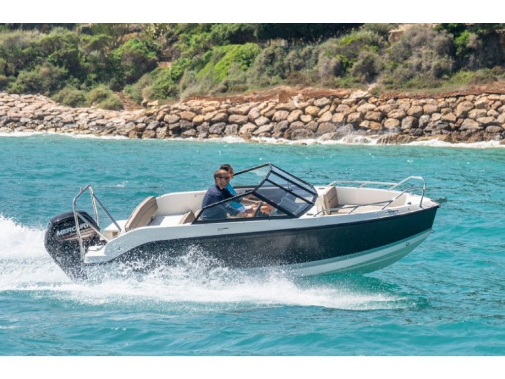 Quicksilver 555 Bowrider, Niet ingevuld, Niet ingevuld, 2 m, Minder dan 70 pk