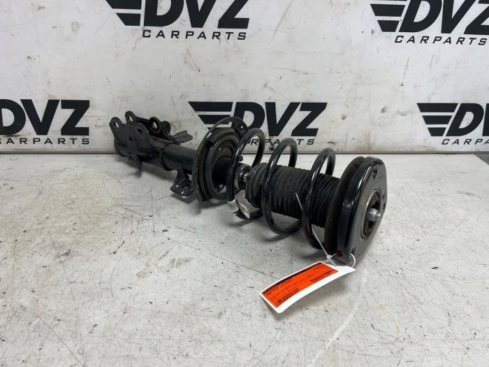 Schokdemper links-voor van een Ford Focus, Gebruikt, -, -, Ophalen of Verzenden